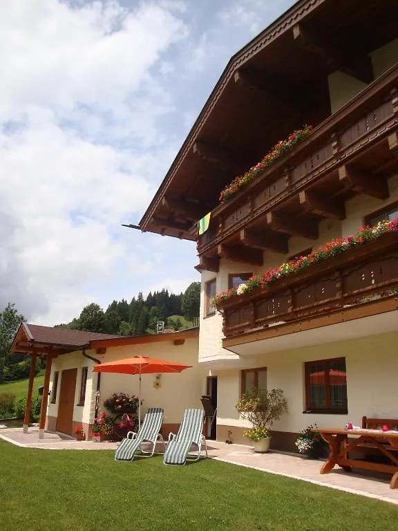 Apartament Haus Zirmblick Saalbach-Hinterglemm